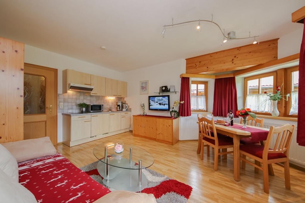 Haus Breithornblick Daire Maria Alm am Steinernen Meer Dış mekan fotoğraf